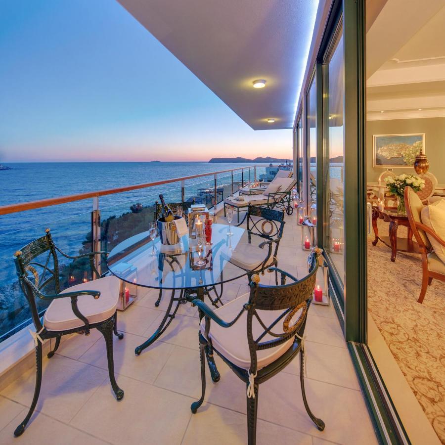 Royal Princess Hotel Dubrovnik Quarto foto A balcony