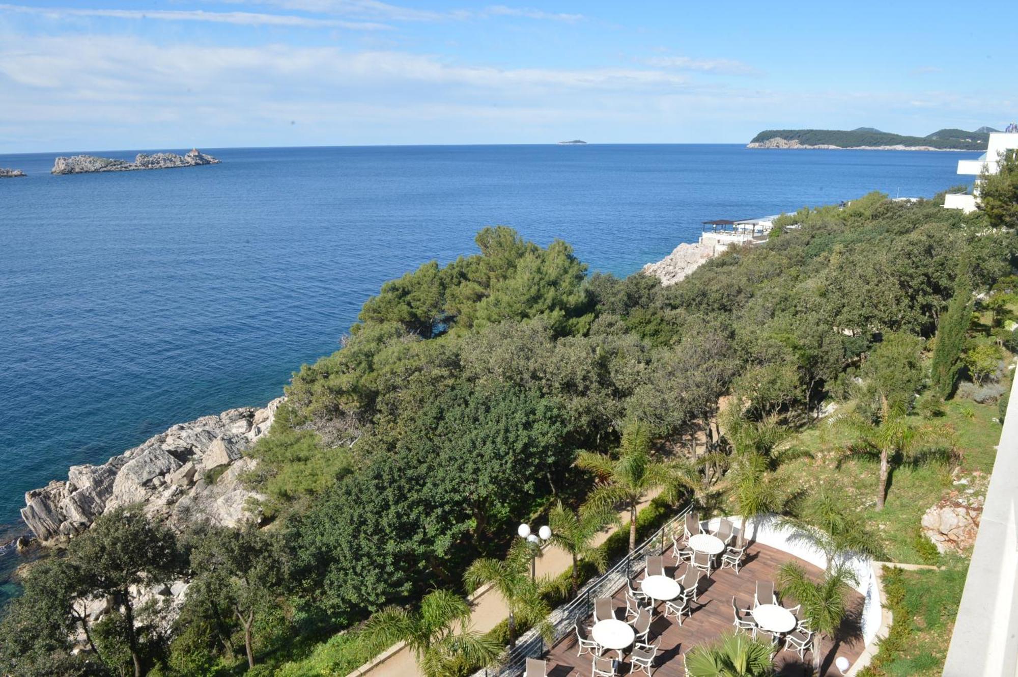 Royal Princess Hotel Dubrovnik Quarto foto View of the bay