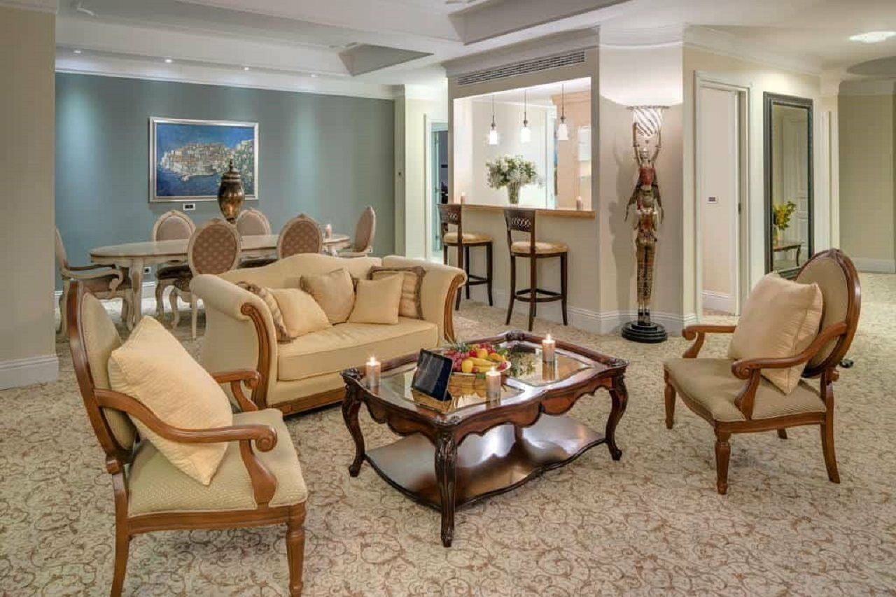 Royal Princess Hotel Dubrovnik Exterior foto A living room